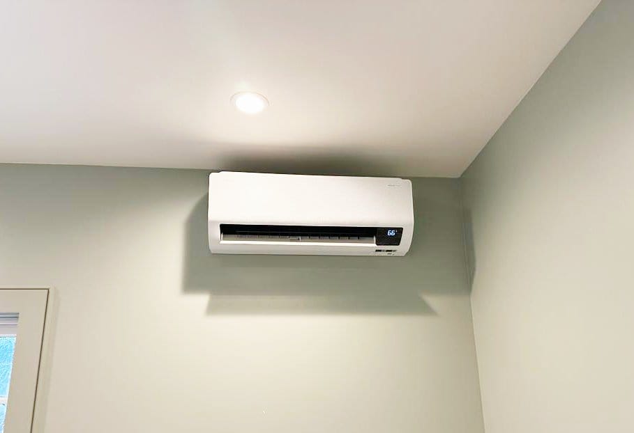 AC Repair Signs